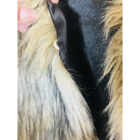Chicwish Faux Fur Vest Tan Brown Cozy Comfy Boho Hippie Indie Street  Size Small - Picture 4 of 7